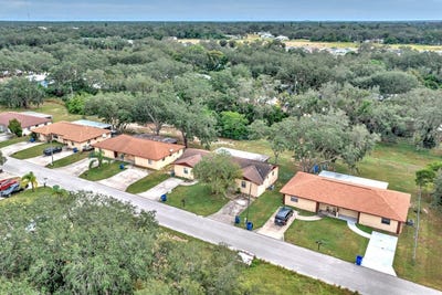 /international/us/2118-2120-wightman-avenue-sebring-fl-110120153589/