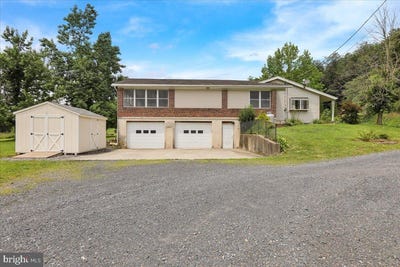 /international/us/122-rock-road-pine-grove-pa-110100980560/