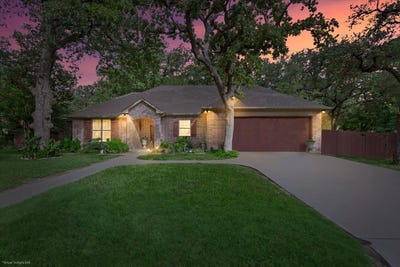 /international/us/1007-n-liveoak-ln-hamilton-tx-110100419921/