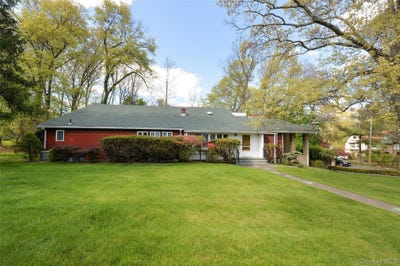 /international/us/24-highview-road-monsey-ny-110107827358/