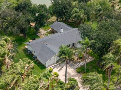 /international/us/1411-moon-lake-drive-s-weslaco-tx-110108298499/
