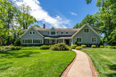 /international/us/8-evergreen-drive-rumson-nj-110108383630/