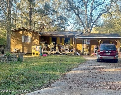 /international/us/25-collins-road-hattiesburg-ms-110106922742/