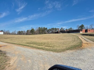 /international/us/3126-e-livingston-hwy-jamestown-tn-110098009455/?lang=zh-cn