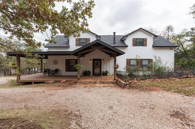 /international/us/330-n-henney-road-guthrie-ok-110098013886/