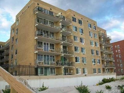 /international/us/650-shore-road-long-beach-ny-110108480697/