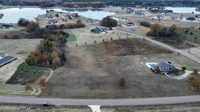 /international/us/57-windermere-boulevard-lot-10b-madison-ms-110120853050/
