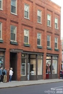/international/us/56-college-street-asheville-nc-110104969814/