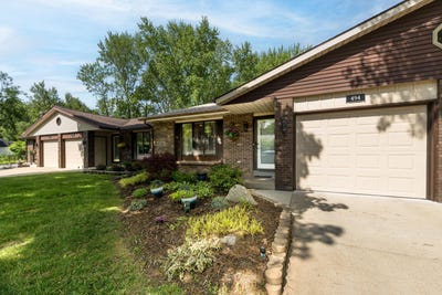 /international/us/494-amity-street-douglas-mi-110108498544/