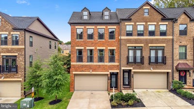 /international/us/9271-wood-violet-court-fairfax-va-110108581736/
