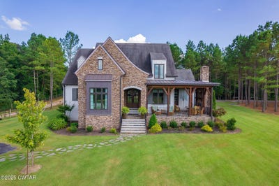 /international/us/348-countryside-drive-lexington-tn-110095612183/