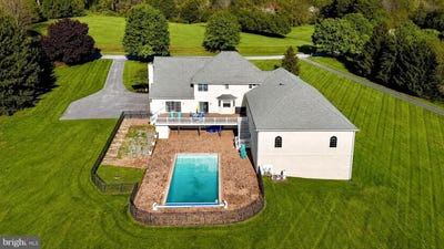/international/us/10-sparks-farm-road-sparks-glencoe-md-110108475235/
