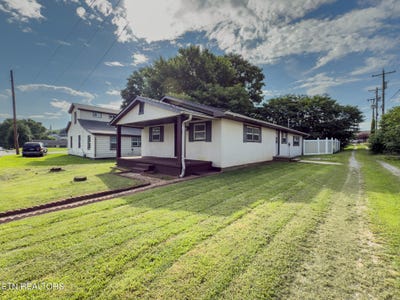 /international/us/104-church-st-loudon-tn-110100256187/