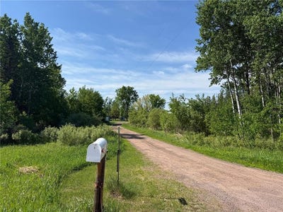 /international/us/42330-rutabaga-road-askov-mn-110108544186/