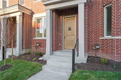 /international/us/459-sw-longview-boulevard-lee-s-summit-mo-110087444789/