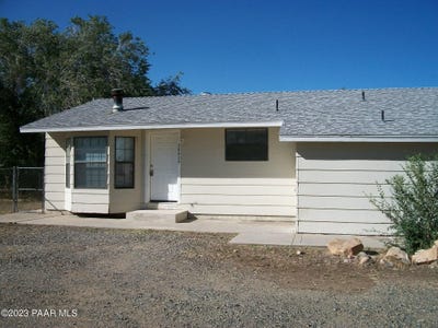 /international/us/2882-n-starlight-drive-prescott-valley-az-110108489710/