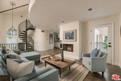 /international/us/837-18th-st-santa-monica-ca-110110305679/