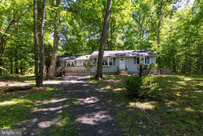 /international/us/6202-ferry-road-doylestown-pa-110108577772/