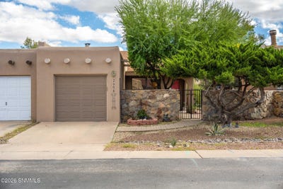 /international/us/2008-camelot-drive-las-cruces-nm-110120626390/