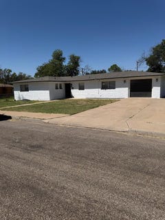 /international/us/1103-s-franklin-ave-monahans-tx-110109570997/