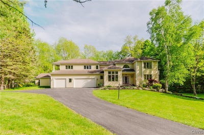 /international/us/16228-deer-run-road-watertown-ny-110108823417/