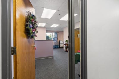 /international/us/555-pleasant-st-attleboro-ma-110110218327/