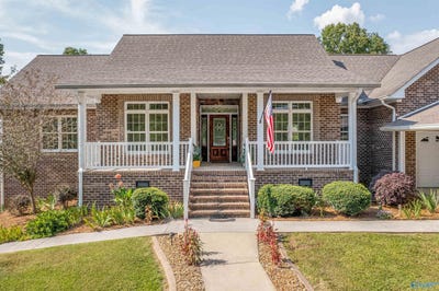 /international/us/1490-county-road-380-centre-al-110100897857/