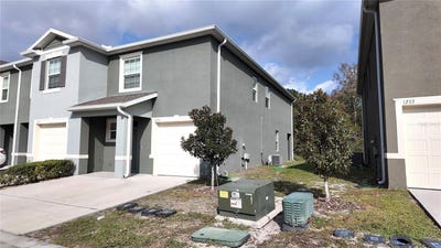 /international/us/1241-yellow-finch-drive-davenport-fl-110120038483/