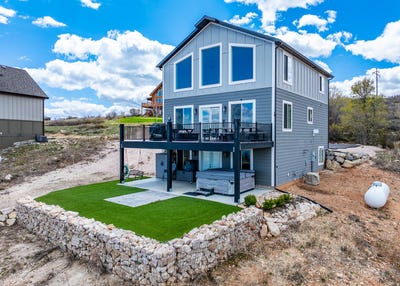 /international/us/660-n-cambry-dr-garden-city-ut-110105497084/