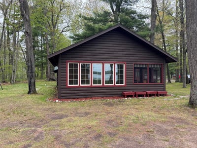 /international/us/16643w-pine-ridge-condo-lane-stone-lake-wi-110108150867/