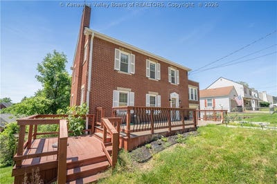 /international/us/929-greendale-drive-charleston-wv-110108467573/