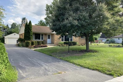 /international/us/3929-pinecrest-road-rockford-il-110107931772/