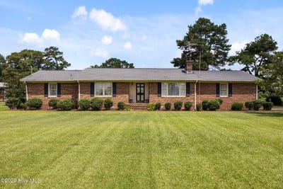 /international/us/1525-fieldsboro-road-walstonburg-nc-110100974394/