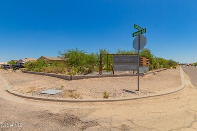 /international/us/14771-s-avalon-road-arizona-city-az-110100391875/
