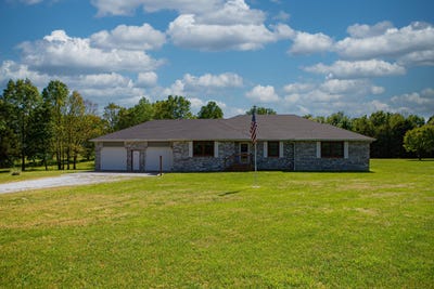 /international/us/86-rebas-hazelnut-drive-fordland-mo-110107511929/