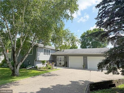 /international/us/565-lake-drive-w-annandale-mn-110101372466/?lang=en