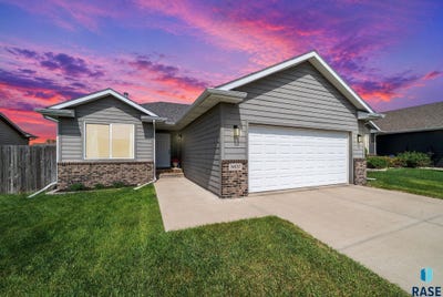 /international/us/5600-w-oakcrest-dr-sioux-falls-sd-110108195757/