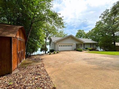 /international/us/23-keosauqua-drive-cherokee-village-ar-110108381770/