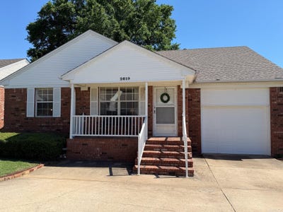 /international/us/2619-oak-meadow-place-searcy-ar-110107573757/