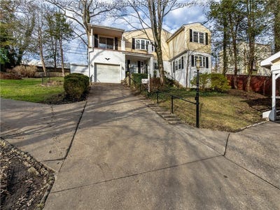 /international/us/1010-forest-road-charleston-wv-110104541563/