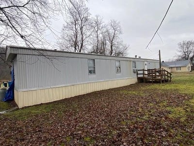 /international/us/106-adams-st-falmouth-ky-110105723679/