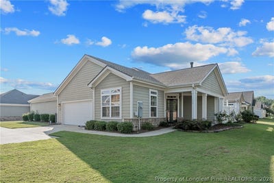 /international/us/170-nandina-court-fayetteville-nc-110110017063/