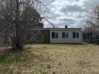 /international/us/1955-newton-dr-cheyenne-wy-110107432700/