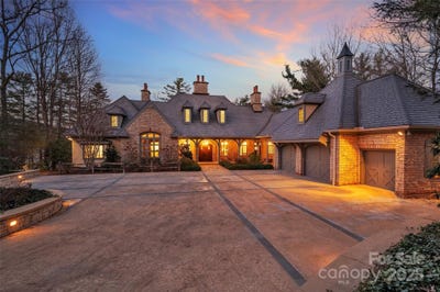 /international/us/138-indian-trace-lake-toxaway-nc-110096525323/?lang=zh-tw