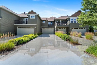 /international/us/1244-e-winding-creek-drive-eagle-id-110100676917/