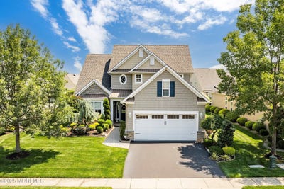 /international/us/19-e-francesa-court-farmingdale-nj-110100303481/