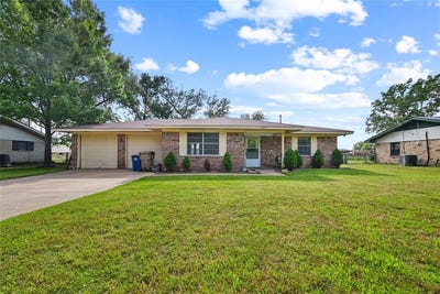 /international/us/9269-donna-drive-murchison-tx-110097858385/
