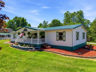/international/us/1215-sleepy-acres-lane-huntington-wv-110107966158/
