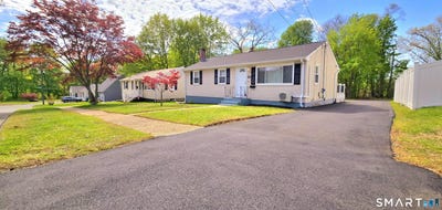 /international/us/64-4th-street-bristol-ct-110107613319/