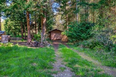/international/us/1967-north-cedar-park-drive-point-roberts-wa-110107408965/